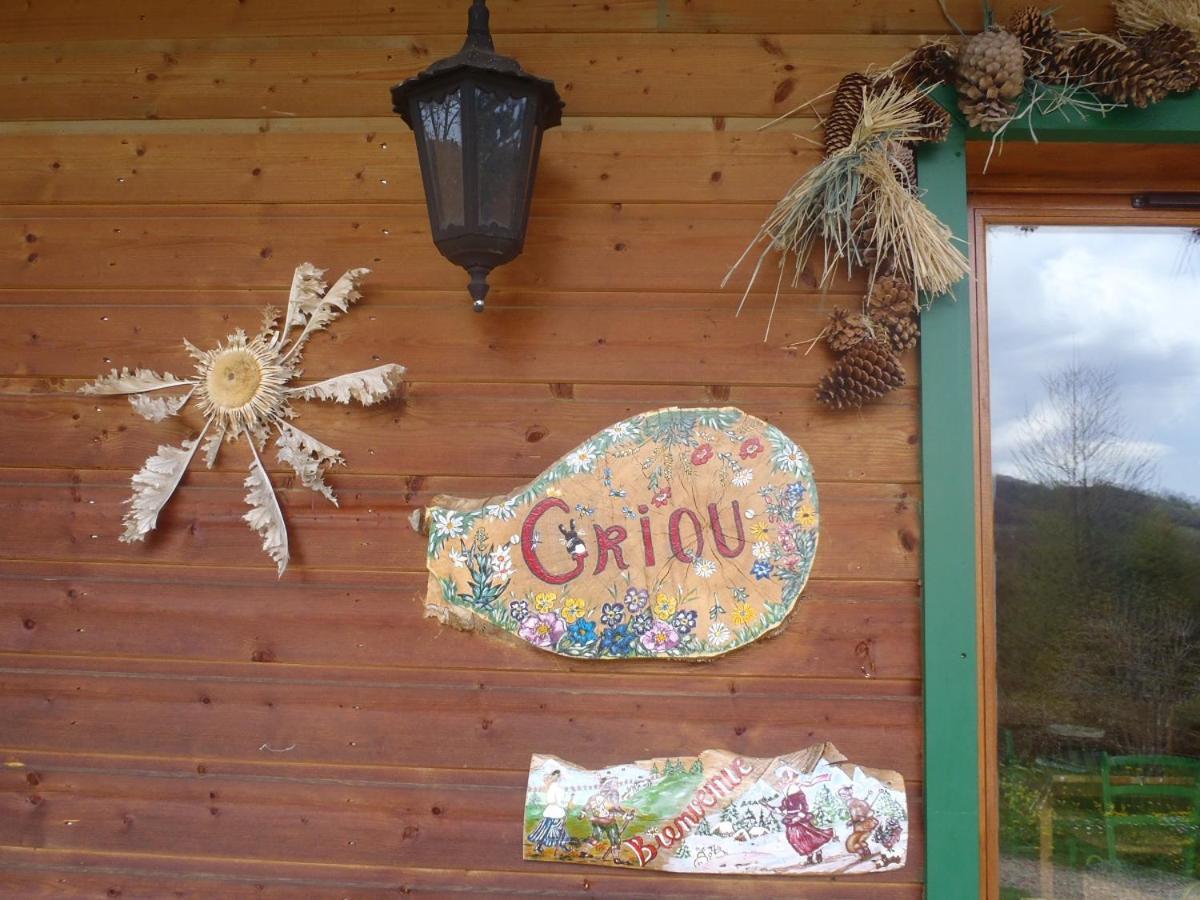 Les Chalets De La Vigne Grande Saint-Floret Ngoại thất bức ảnh