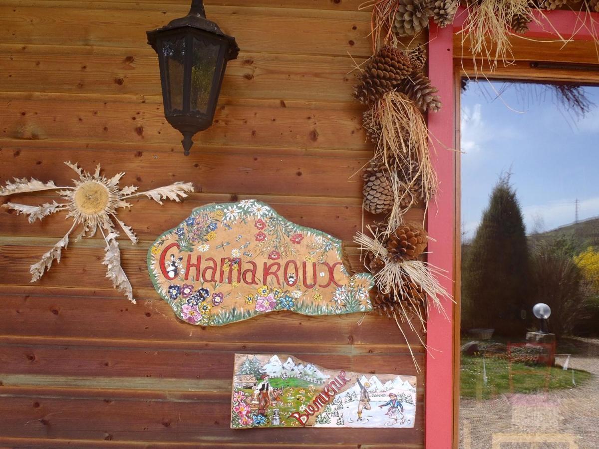 Les Chalets De La Vigne Grande Saint-Floret Ngoại thất bức ảnh